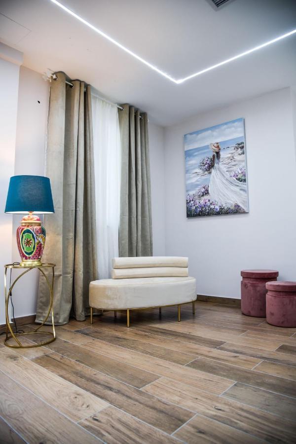 Brusciano Hotel Villa Ruggiero מראה חיצוני תמונה